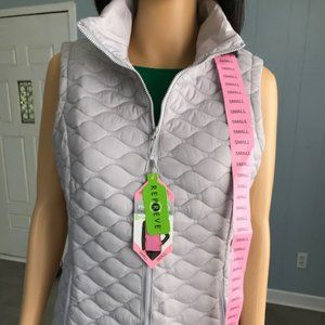 Free Country Light Gray Quilted Vest Small New w/ tags